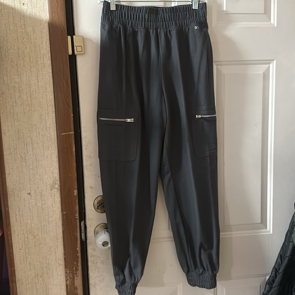 DSG TWITCH + ALLISON TWILL JOGGER PANT: GRAY: NEW WITH TAGS: SIZE XS